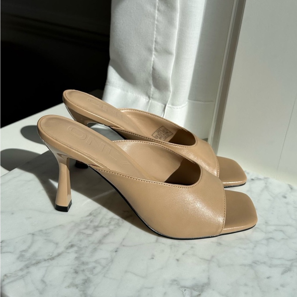 DKNY Beige Heeled Mules
